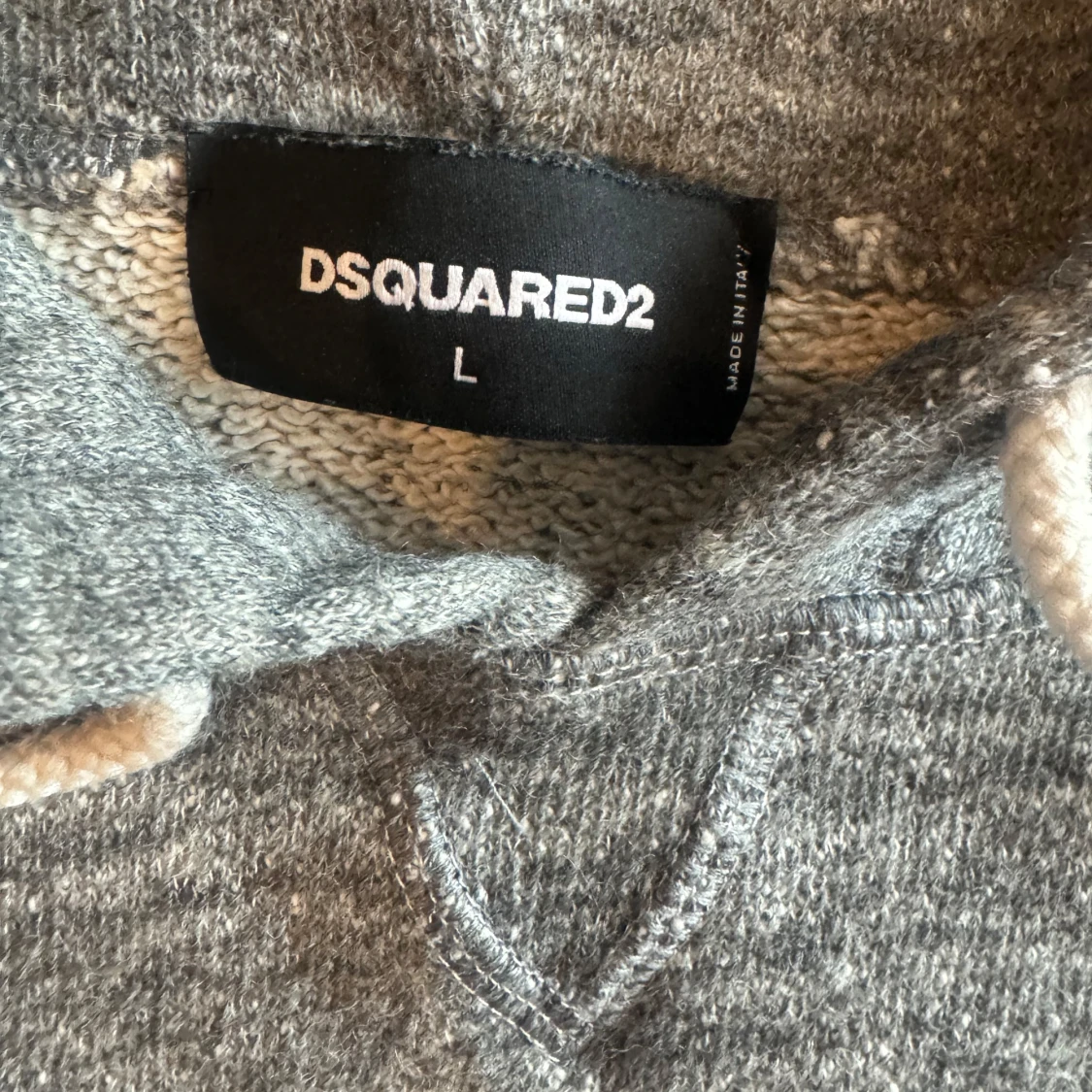 Grå hoodie från Dsquared2 - 2