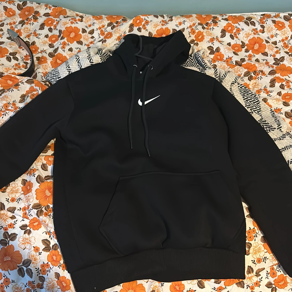 Svart hoodie från Nike