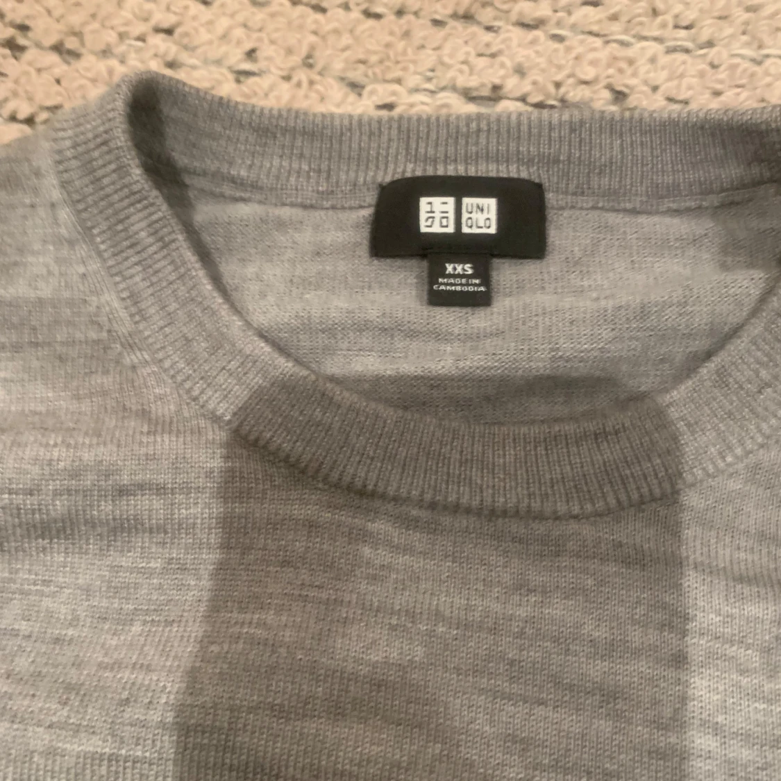 Uniqlo merino tröja  - 90