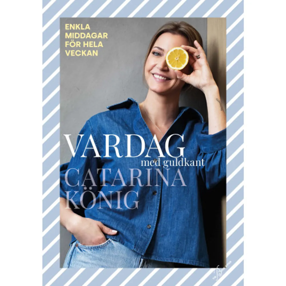 Sätt guldkant på vardagen!Mästarnas mästerkock Catarina König bjuder på över 50 helt nya och härliga vardagsrecept i sin efterlängtade kokbok. Recepten är såväl lyxiga som enkla och snabba att laga. Fylld till brädden med matglädje och smarta tips lockar Catarina läsaren till att sätta guldkant på middagen alla dagar i veckan. Vardagsmaten får genast det där lilla extra. Vad sägs om till exempel krämiga pastarätter (alltid en hit hemma i Catarinas eget kök!), mättande soppor och smarta rätter som lämpar sig perfekt för matlådan. Här finns snabba recept, som Catarinas smakrika halloumistroganoff och matiga mackor, klassiska rätter som boeuf bourguignon och chili con carne (eller sin carne för vego!), fantastiska recept på bankad fläskkotlett med asiatiska smaker, provençalsk kycklinggryta, torskrygg med dragonsmörsås och yakiniku. Allt blir gott när Catarina bjuder in och inspirerar till att sätta pricken över i på vardagsmaten och lyxar till det lite extra med enkla medel! Sedan Catarina König vann Sveriges Mästerkock 2016 och blev decenniets mästerkock 2020, har hennes följarskara bara ökat. Hon driver framgångsrikt sin blogg på ELLE och sitt instagramkonto samt är tv-kock i Kökets middag och delar med sig av fantastiska recept, inspiration och om livet som mamma. Vardag med guldkant är hennes femte bok.     Format Inbunden   Omfång 150 sidor   Språk Svenska   Förlag The Book Affair   Utgivningsdatum 2023-09-05   Medverkande Kai Ristilä   ISBN 9789198698817  . Böcker.