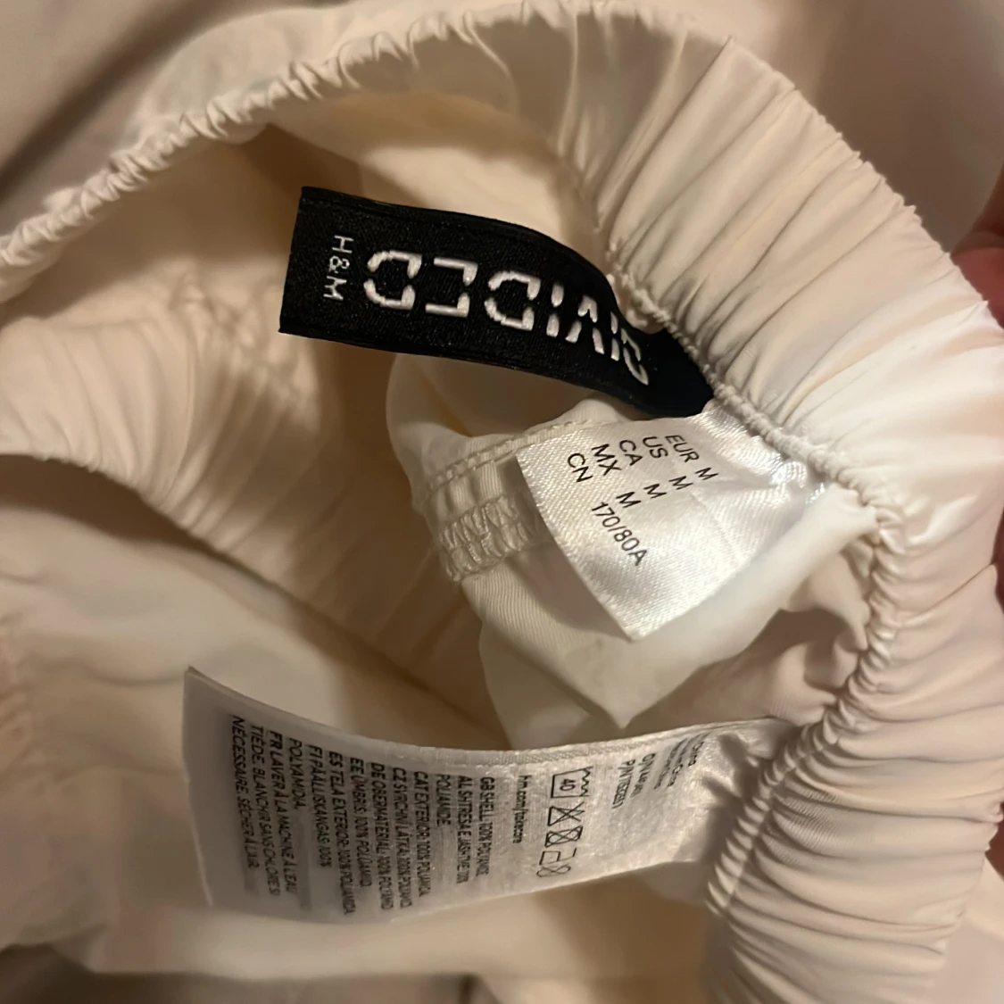 Vita byxor från H&M - 91