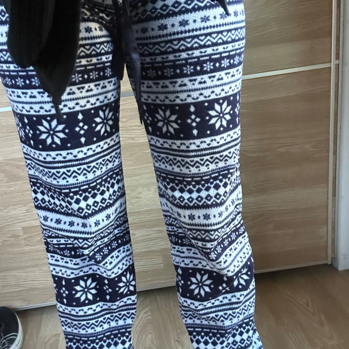 Mönstrade mjukisbyxor från H&M - 90