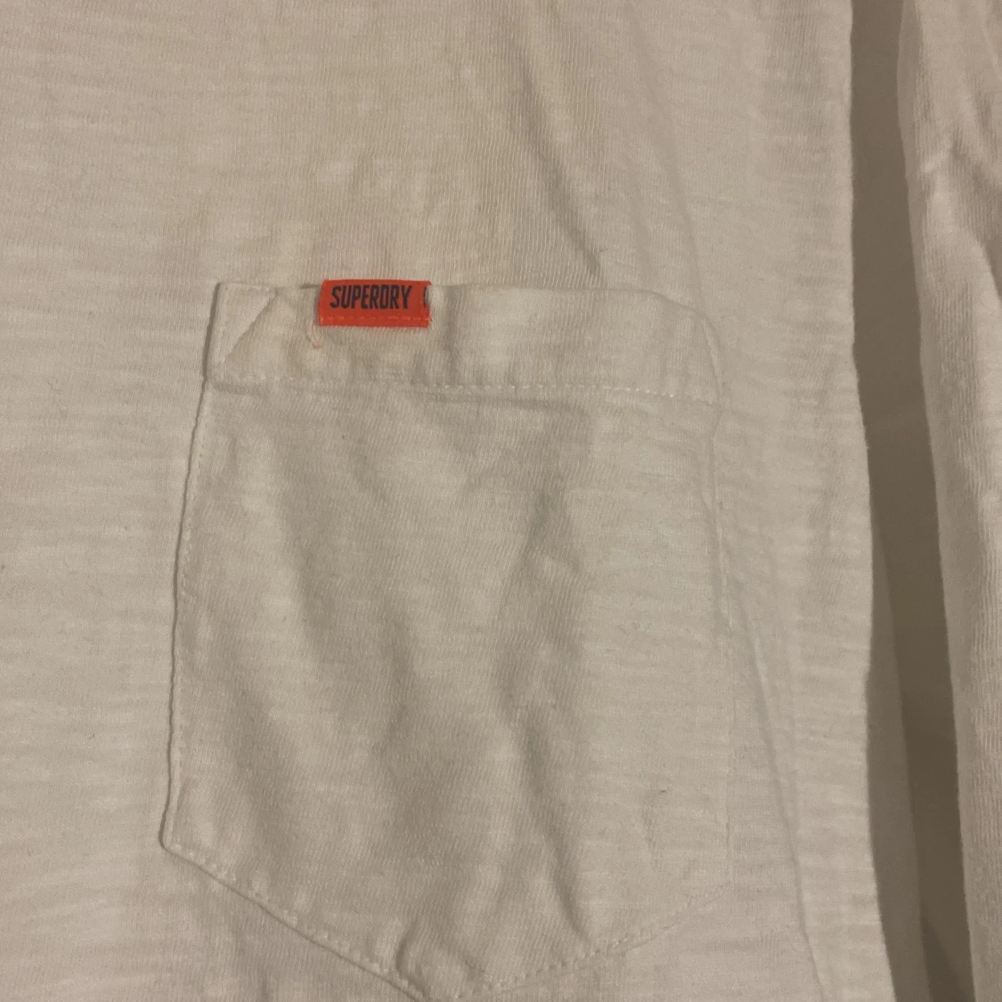 Vit långärmad tröja från Superdry - 92