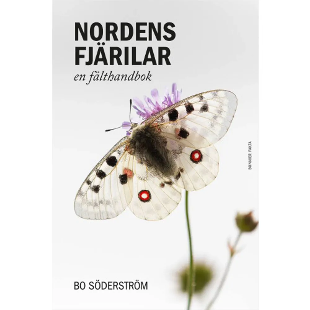 Nordens fjärilar är en heltäckande fälthandbok över alla dagfjärilsarter som kan ses i Sverige och övriga Norden. Boken, som är en kraftigt reviderad upplaga av den lovprisade Svenska fjärilar, innehåller nu fullödiga beskrivningar av alla 152 arter dagfjärilar och bastardsvärmare man kan se i Norden. Totalt innehåller boken över 600 pedagogiska fotografier. Alla fjärilar är fotograferade i sin naturliga miljö. Vingarnas ovan- och undersidor visas – och om hanen och honan inte är lika visas båda. Överskådliga kartor visar varje arts aktuella utbredning och tydlig grafik redogör för olika arters flygtider. Nordens fjärilar är ett standardverk för alla som är intresserade att veta mer om våra vackra, fascinerande men hotade dagfjärilar.”Detta är mer än bara en ny upplaga, det här är en helt ny bok – med extra allt jämfört med föregångaren. Den här fältguiden är Fågelguidens motsvarighet inom fjärilsskådandet med samma konsekventa pedagogiska upplägg…en bok man får svårt att klara sig utan, om man vill skåda dagfjärilar.” (Vår Fågelvärld 3/2019).