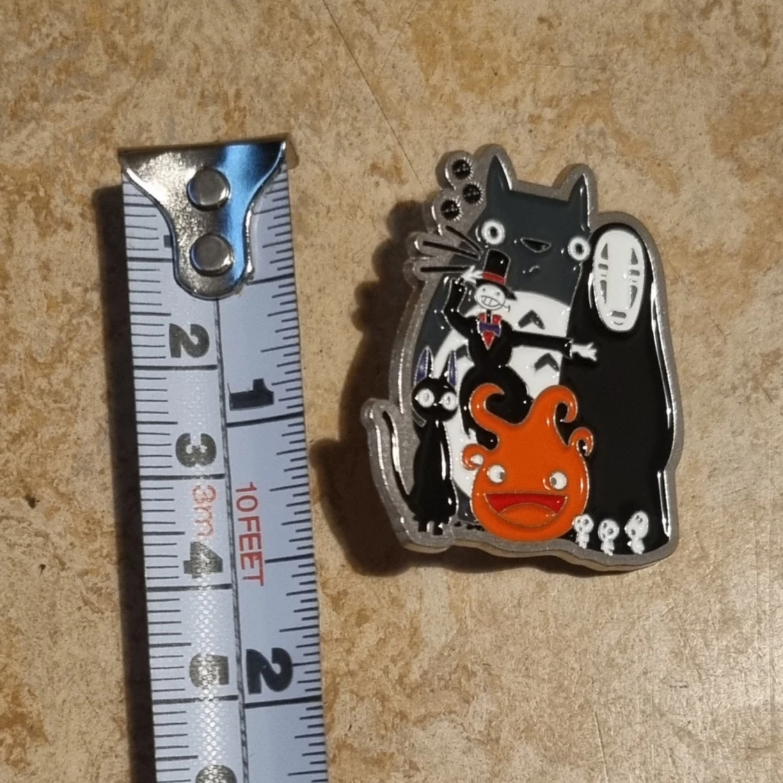 Emaljpin med Studio Ghibli-karaktärer, Totoro