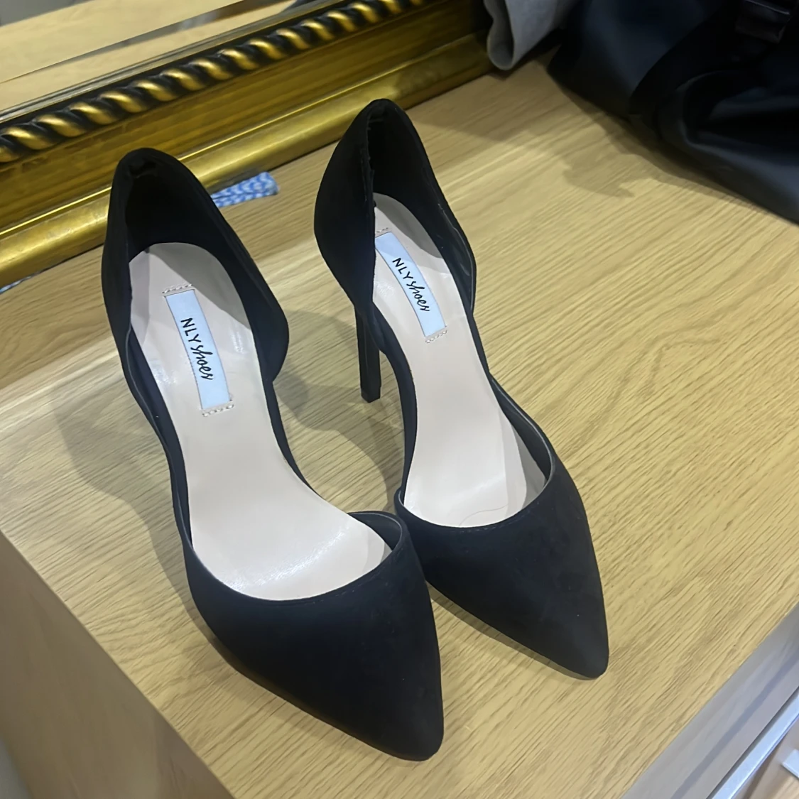 Svarta pumps från NLY Shoes