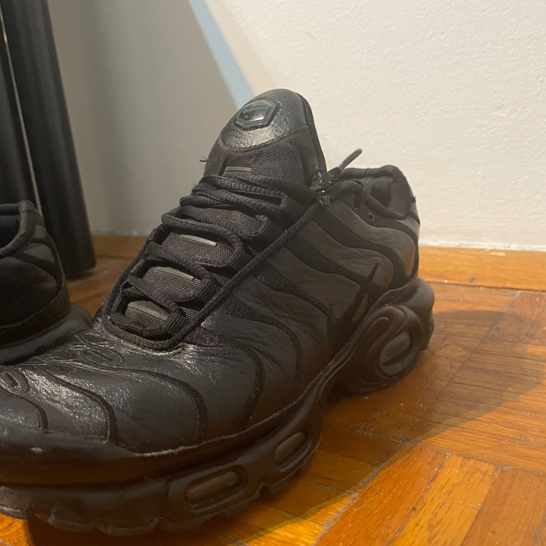 Svarta Nike Tn Air sneakers