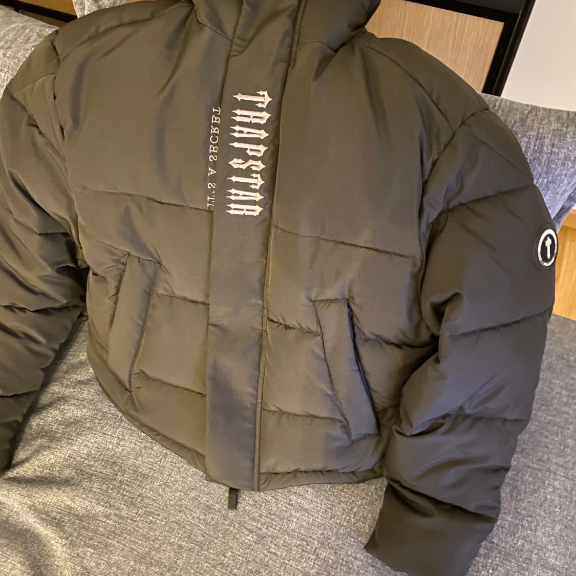 Svart trapstar pufferjacka - 90