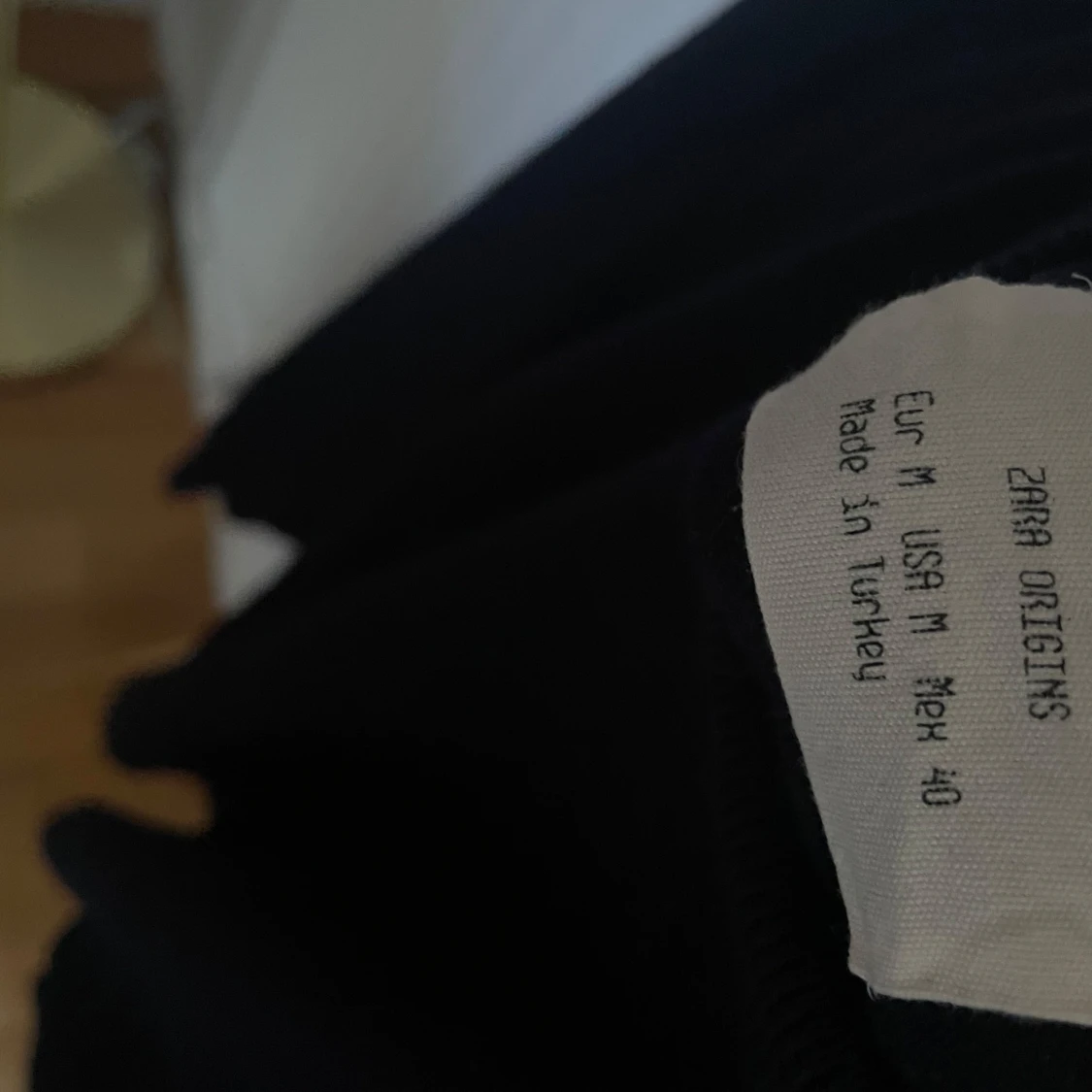 Mörkblå stickad tröja från zara - 92