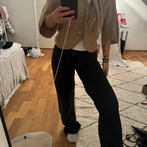 Svarta jeans - Svarta jeans från lager 157 storlek s