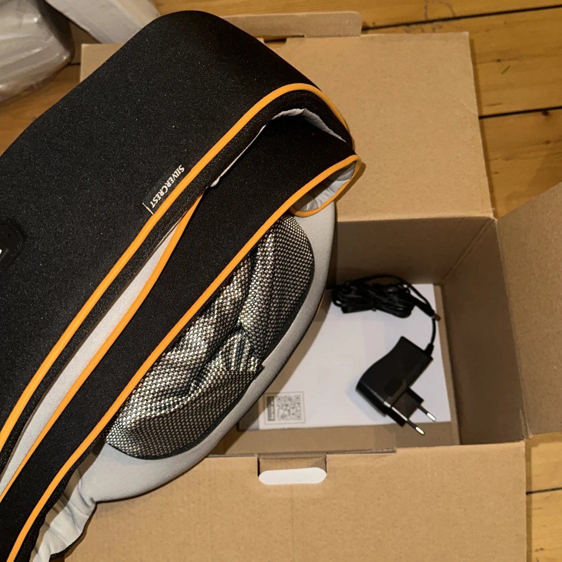 Massage- & värmekudde för nacke/axel & rygg  - 91