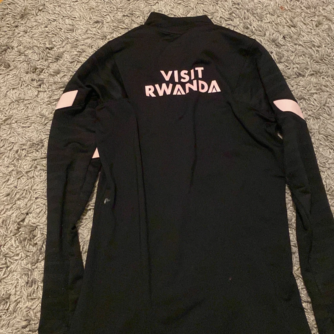 Svart långärmad tröja från Nike med PSG-logga - 90