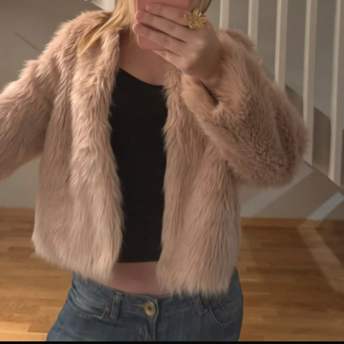 Beige pälsjacka - 90