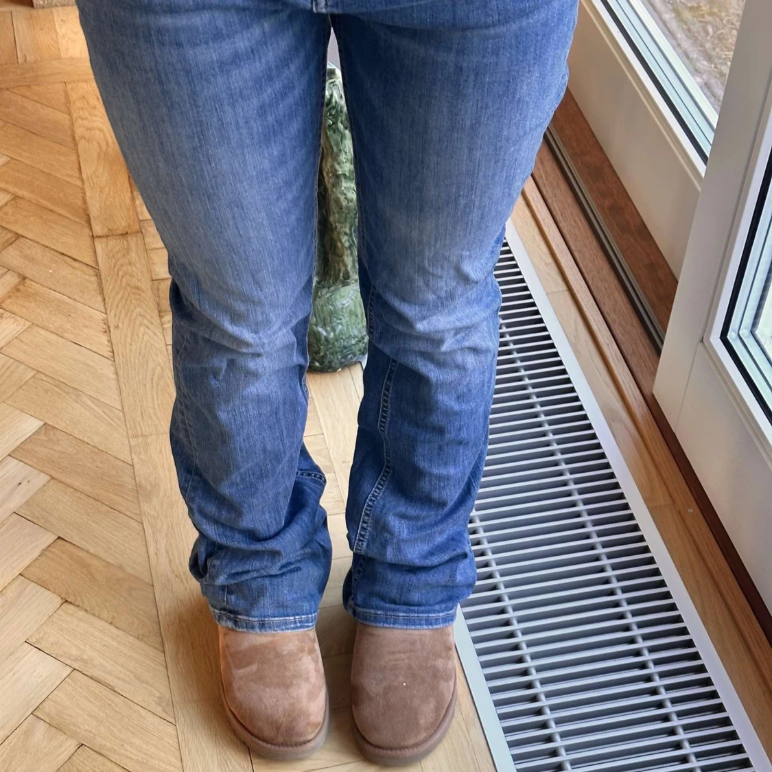 Blåa bootcut jeans - 2