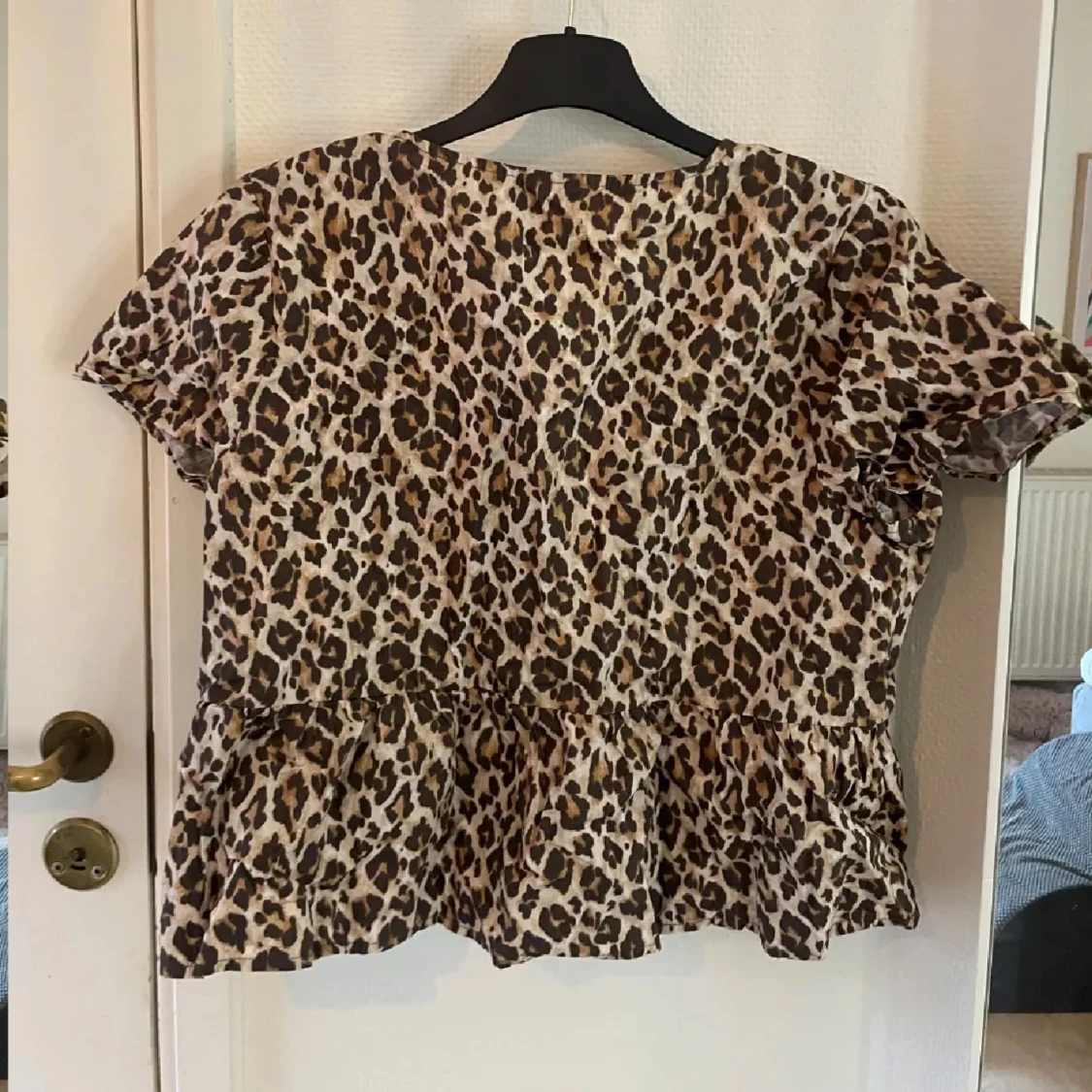 Leopardmönstrad blus - 2