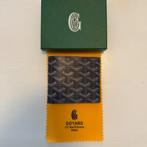 Blå Plånbok  - Fin plånbok i nyskick 