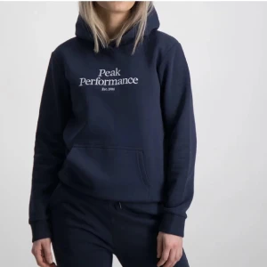 Peak performance hoodie  - Hoodie ifrån peak performance 