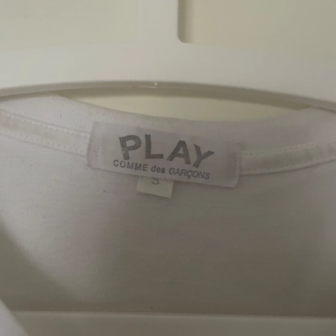 Vit t-shirt från Comme des Garçons - 3