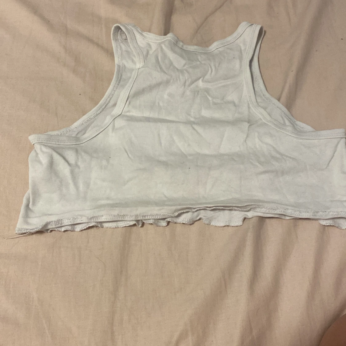 En vit topp från H&M  - 90