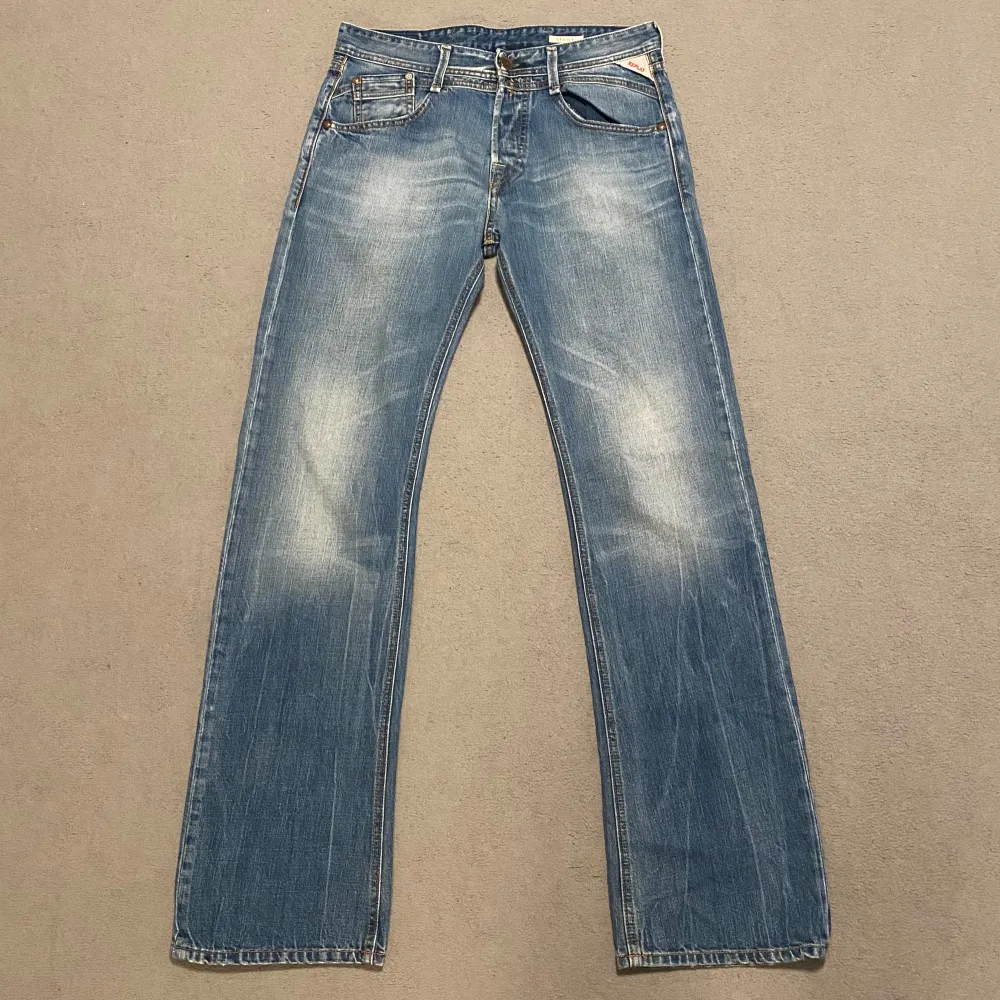 Replay jeans | 30/34 | Modell Syrret | Regular fit | Oanvända 10/10 | Hör av dig vid frågor! . Jeans & Byxor.