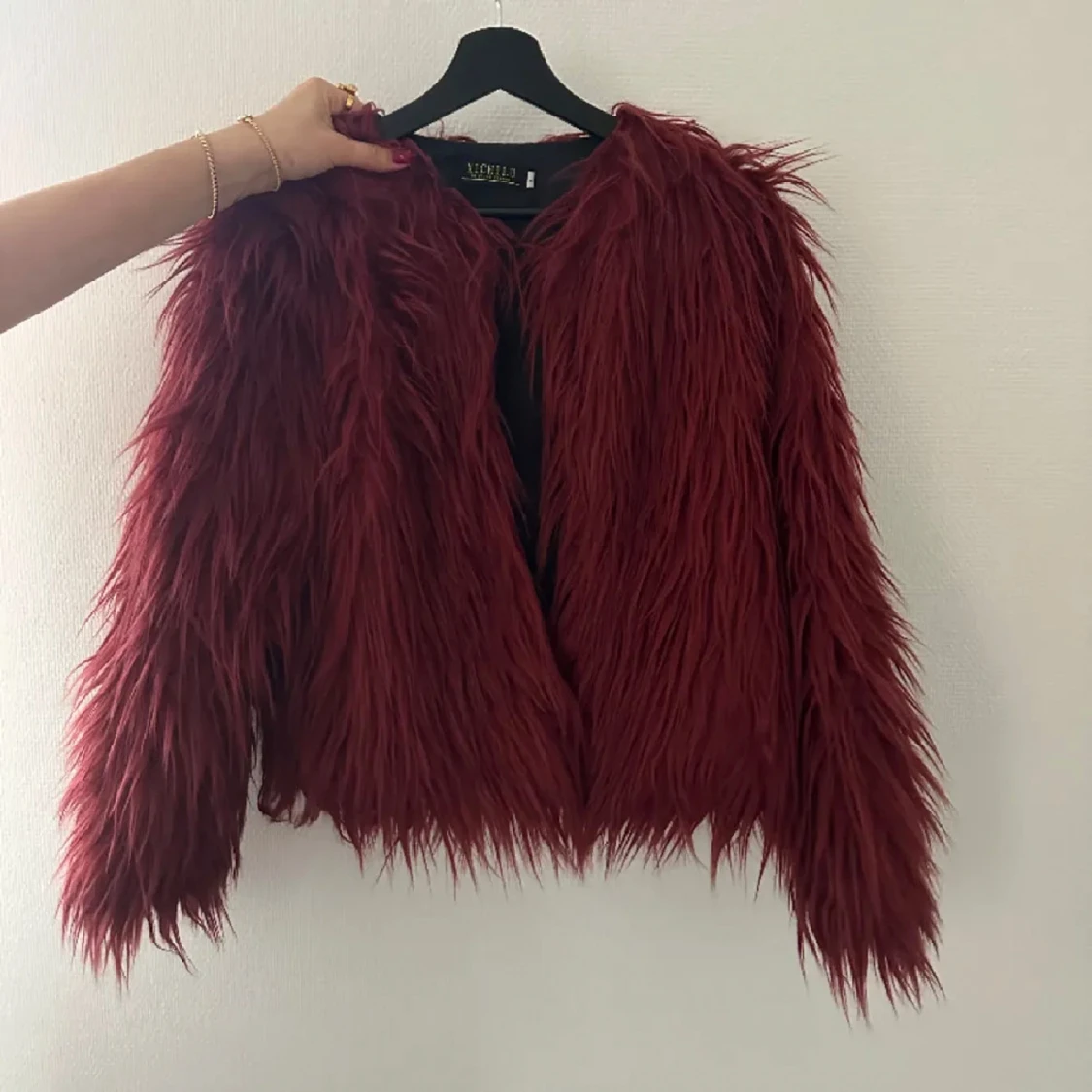 Vinröd pälsjacka - 91