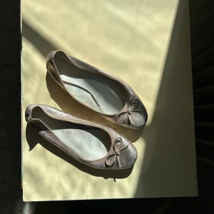 Ballerinaskor - Ballerina i skimmrig rosa