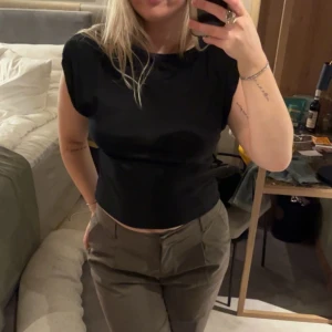 Topp - Jättefin topp som inte kommer till användning💓