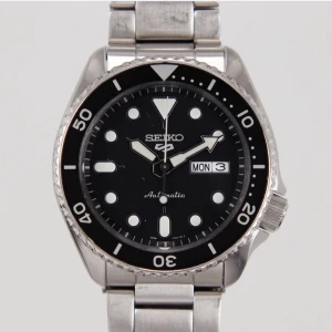 Seiko 5 sport - Klocka, Seiko 5 sport, köpt på pantbank. Kvitto finns