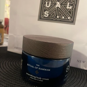 Rituals of Hamam body cream - Oöppnad, med plasten på! 