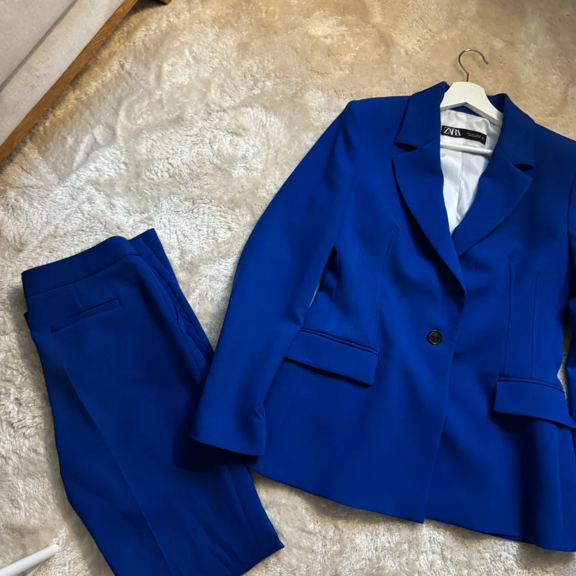 Kostymbyxa från Zara