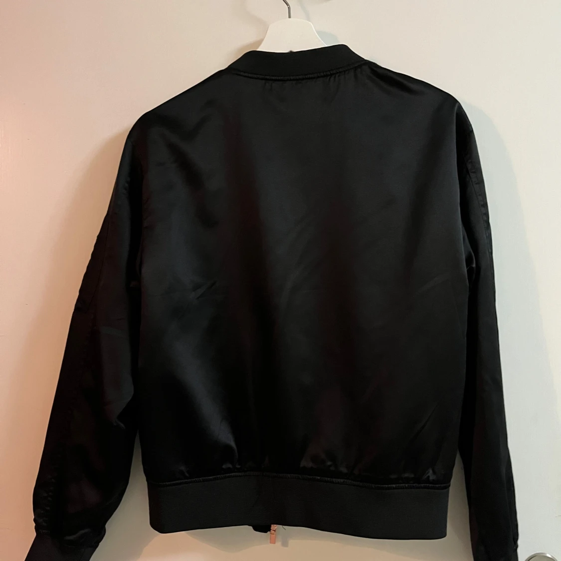 Svart bomberjacka från The Black Label Collection - 92