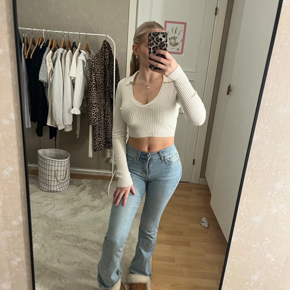 Vit ribbad croppad tröja - 90