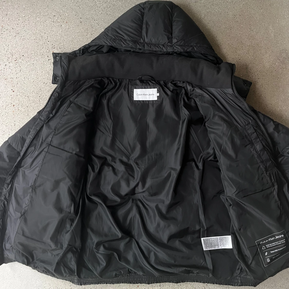 Dunjacka Calvin Klein - 92