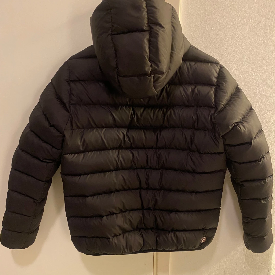 Svart dunjacka från Colmar - 90