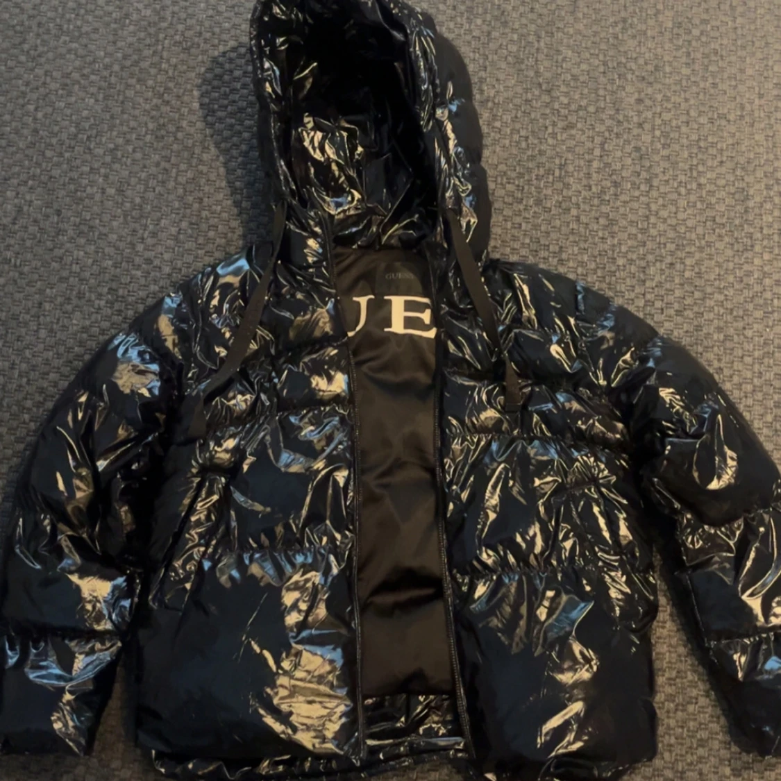 Guess puffer jacka  - 90