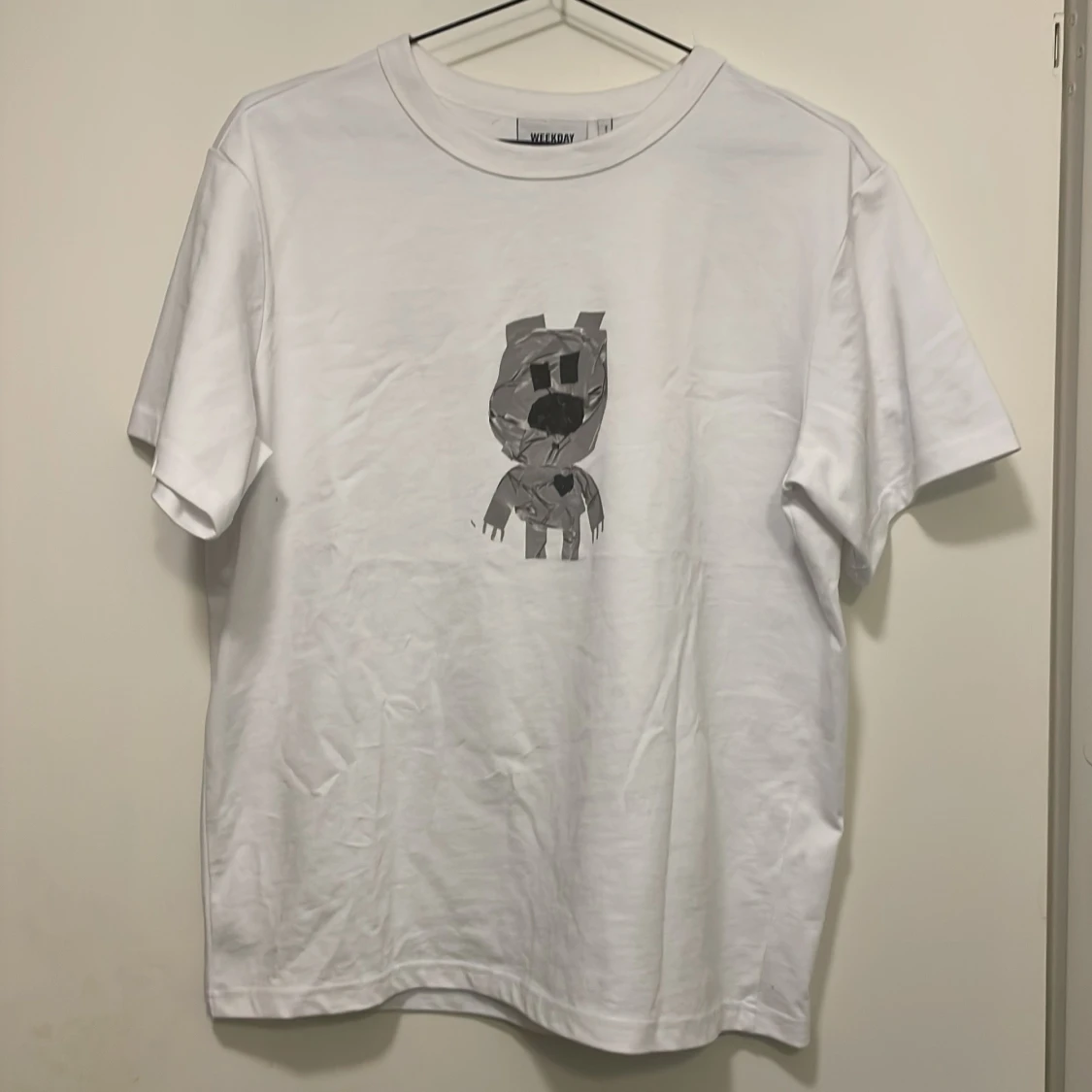 Vit t-shirt med tryck från Azzaro