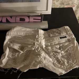 Miss me shorts - Midjemått 36 