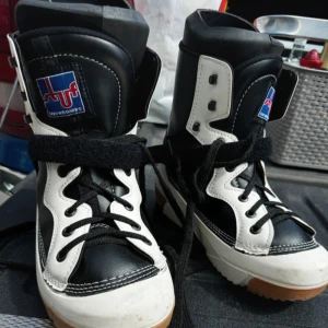 Snowboard skor - Snowboard skor , passar storlek 42/43