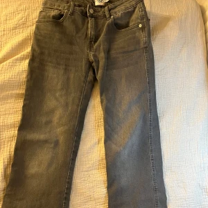 Jeans - ”90’s boot” från lager 157💕 kontakta för mer info/ bilder