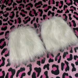 Ben värmare  - Passar till alla skor och sitter på plats 