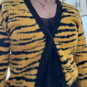 Calvin Klein kofta  - Mjuk och super skön