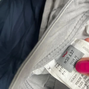 LTB gråa lågmidjade jeans - Ltb lågmidjade ljus gråa jeans bootcut