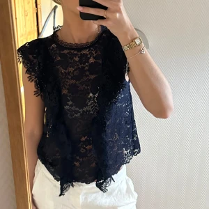 Spetstopp zara - Söt spetstopp från zara, storlek s!💗