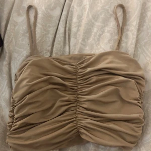 Söt topp - En kort söt linne från New Yorker, 