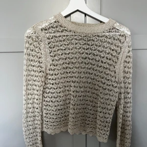 Tröja - Långärmad tröja i gott skick