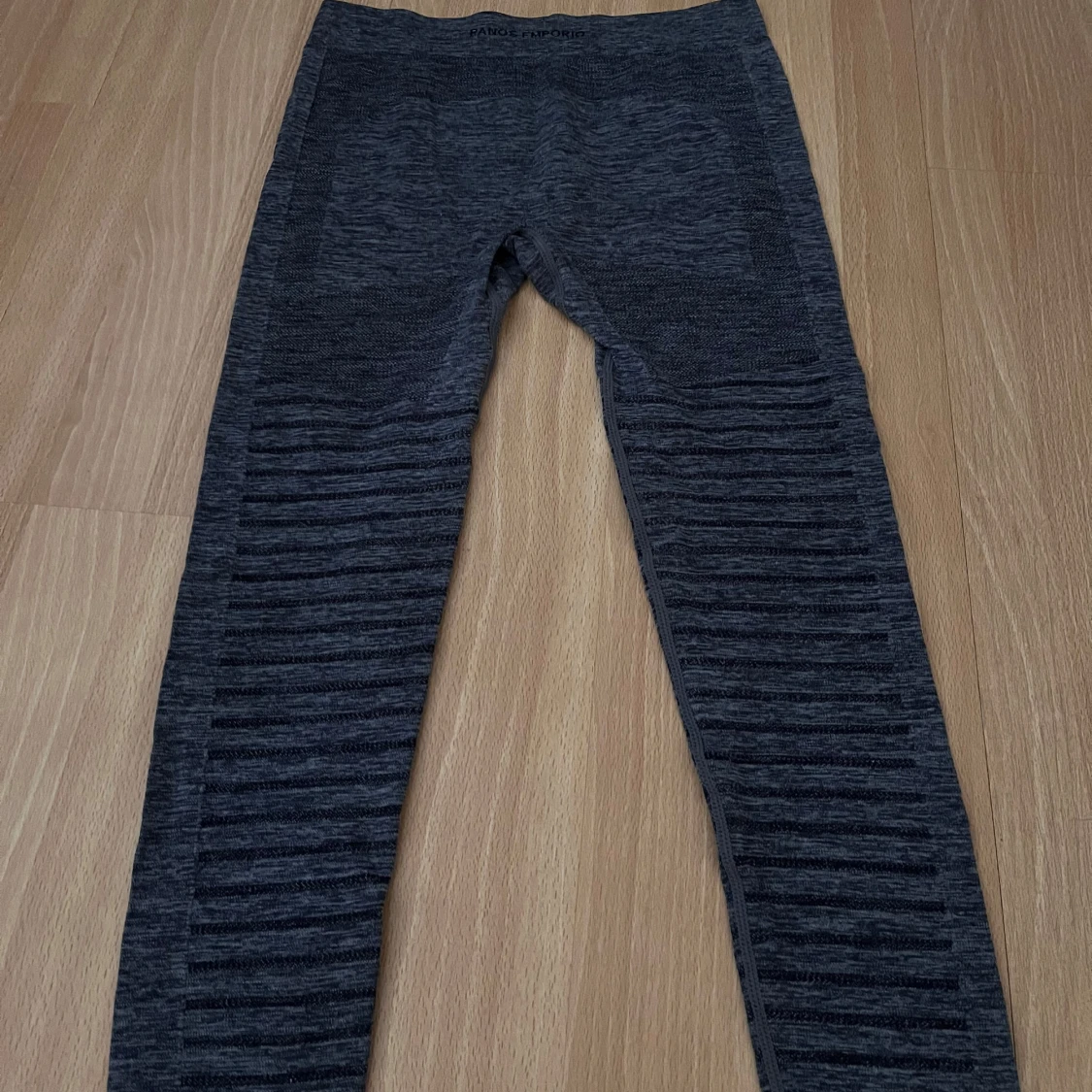 🩶Gråa träningstights🩶 - 91