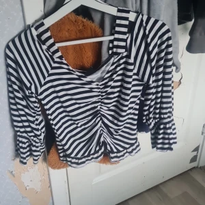 Snyggt linne  - Helt nytt, aldrig använt 