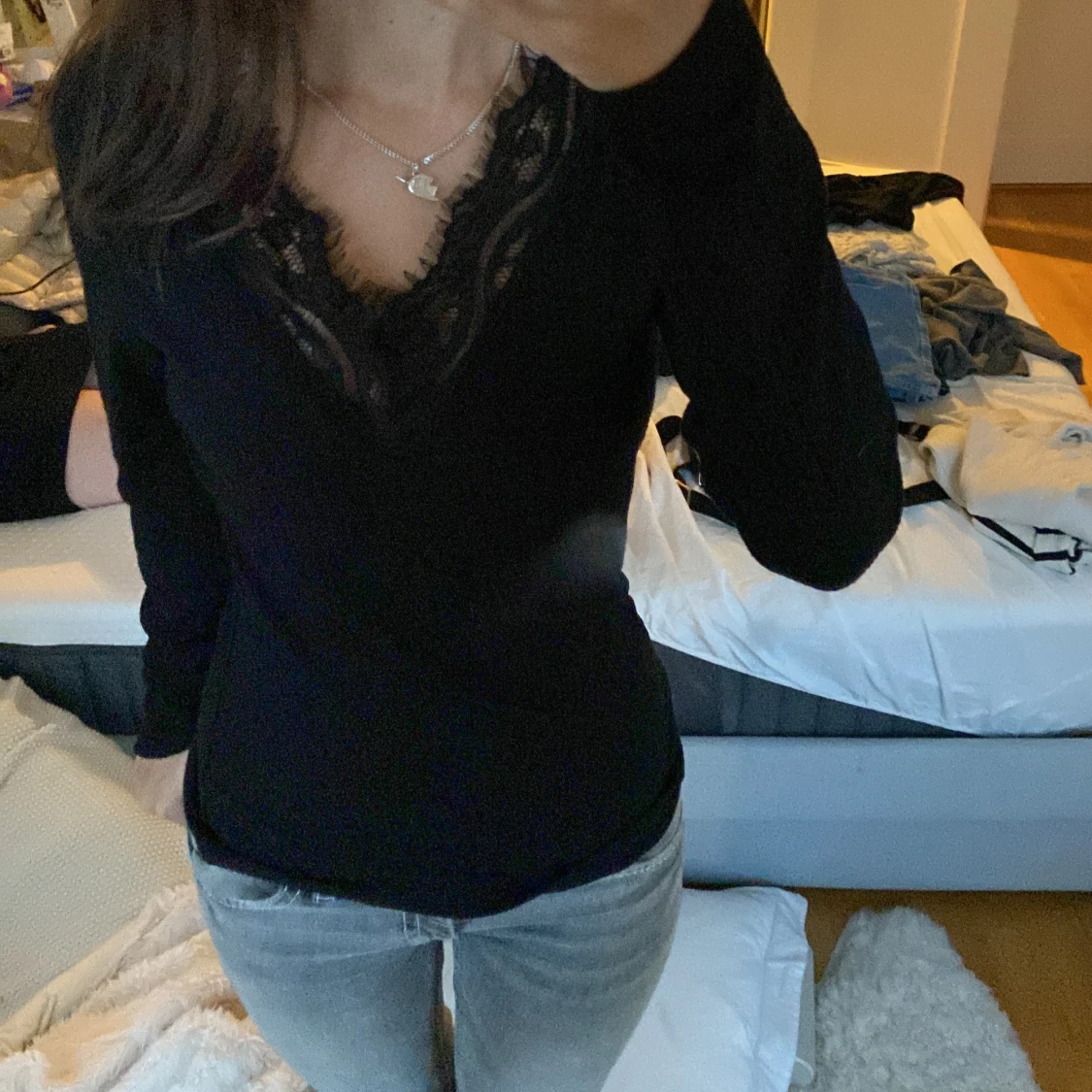 tröja med spets💕