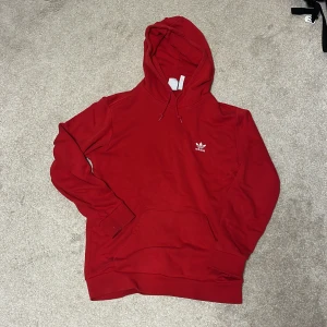 Adidas hoodie - Adidas hoodie Strlk M Bra skick