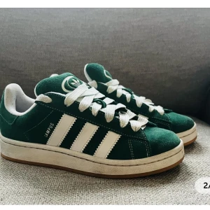 Adidas skor - Strlk 38  Jättebra skick